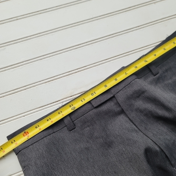 Michael Brandon Dress Pants Mens Size 34 x 30 Flex Regular Fit Flat Front Gray - Picture 2 of 9